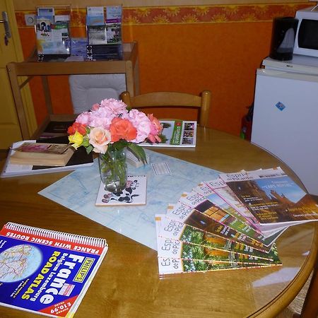 Family Delcour Bed and Breakfast Mailly-Maillet Buitenkant foto