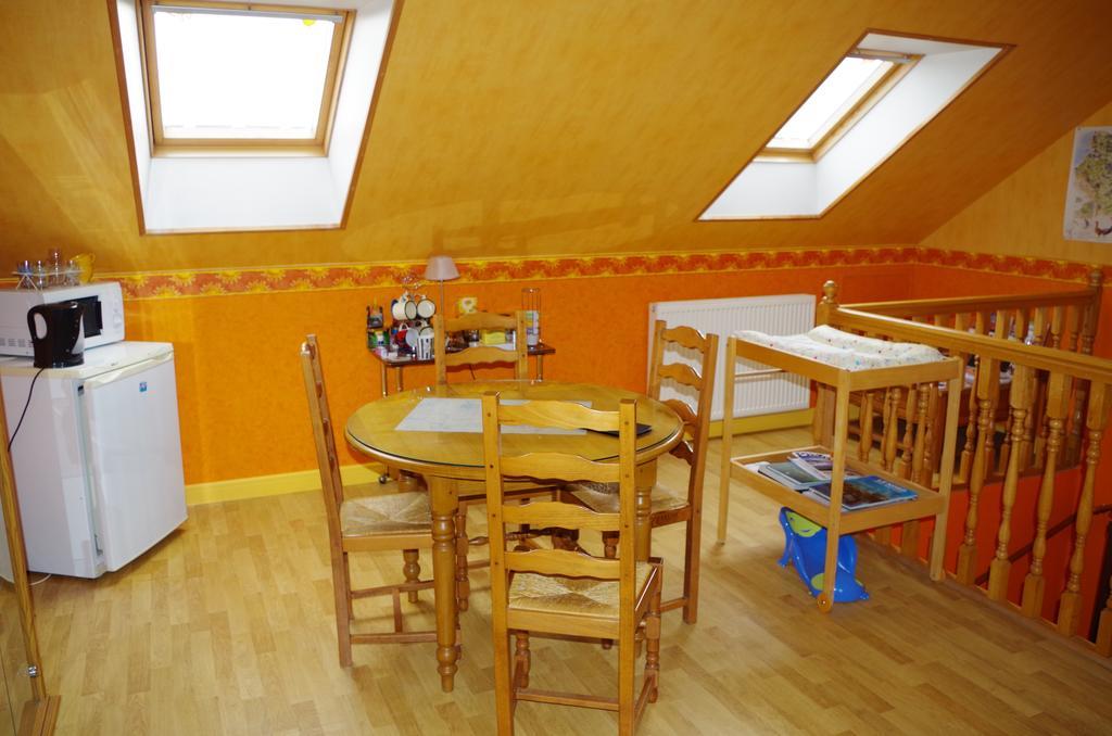 Family Delcour Bed and Breakfast Mailly-Maillet Buitenkant foto